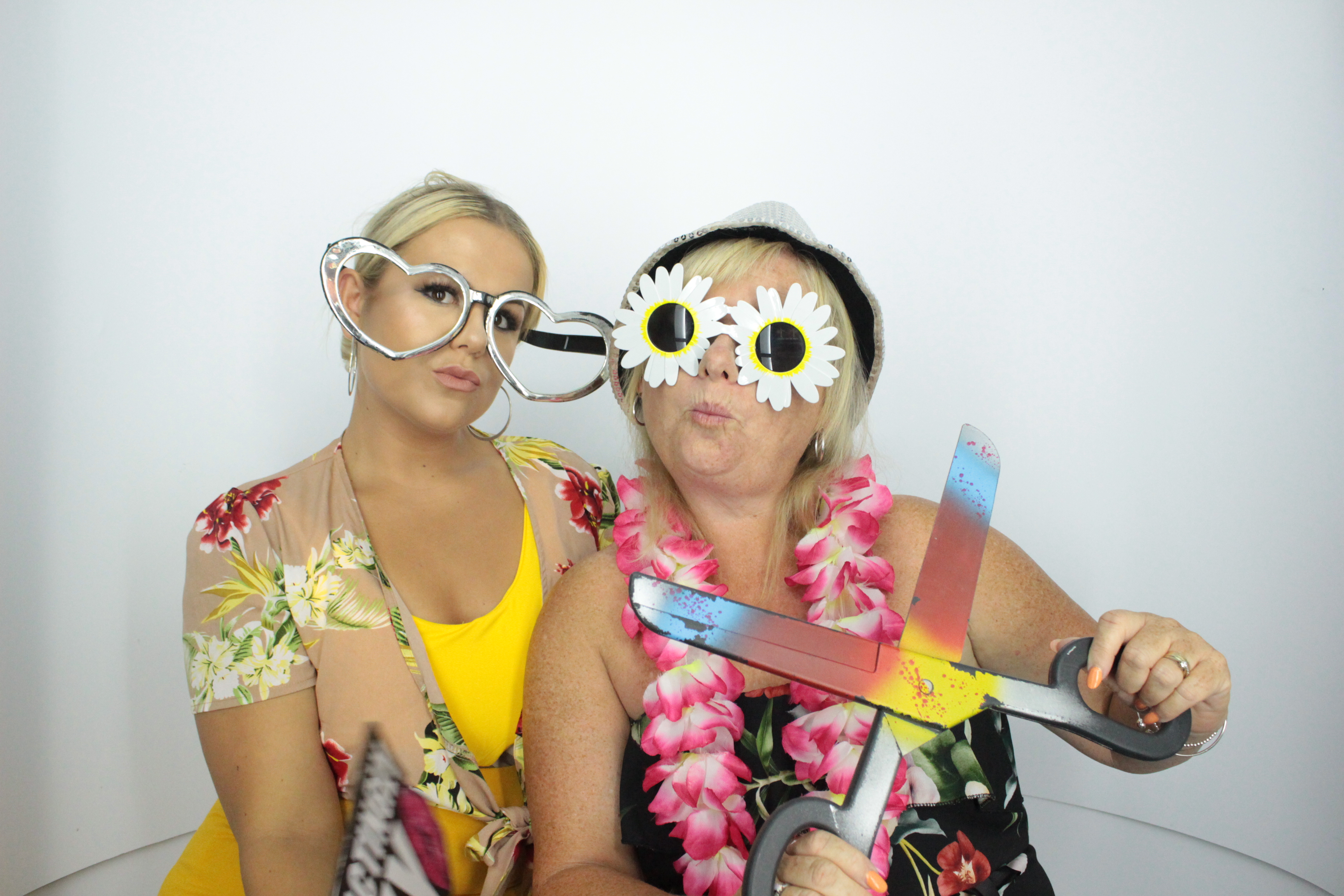 Martin & Colleen’s Joint 50th | View more photos from the event at gallery.myphotoboothexperience.co.uk/u/MyPhotoBoothExperienceLtd/Martin-Colleen’s-Joint-50th